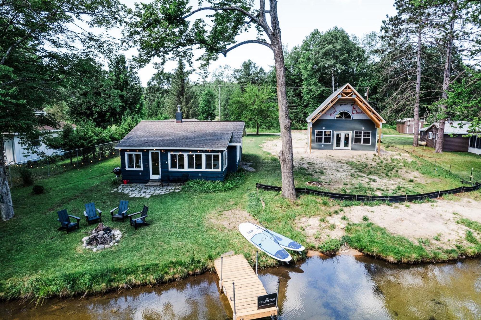 The Cottage By Wanderlust Abodes Bellaire Exterior photo