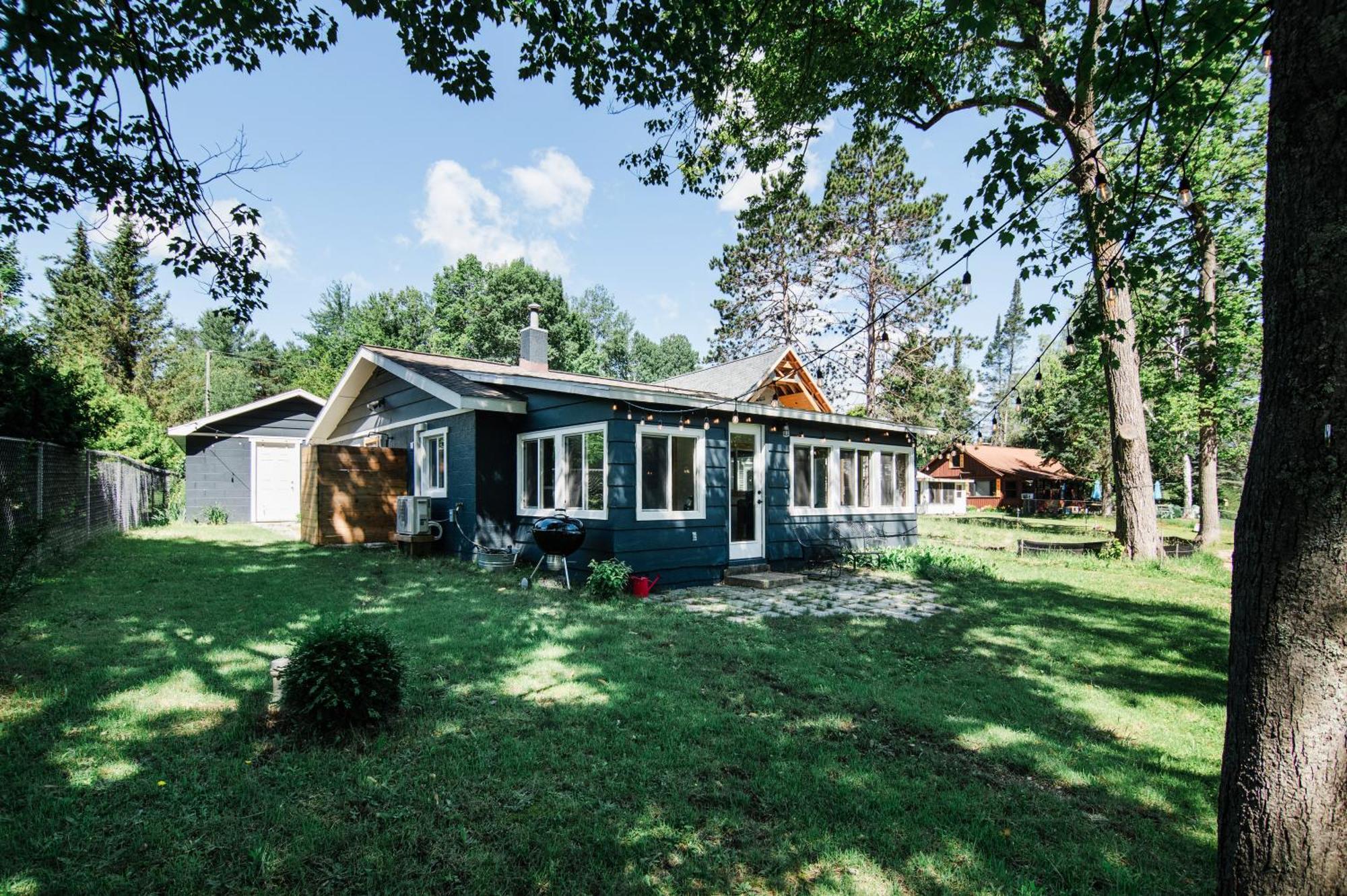 The Cottage By Wanderlust Abodes Bellaire Exterior photo